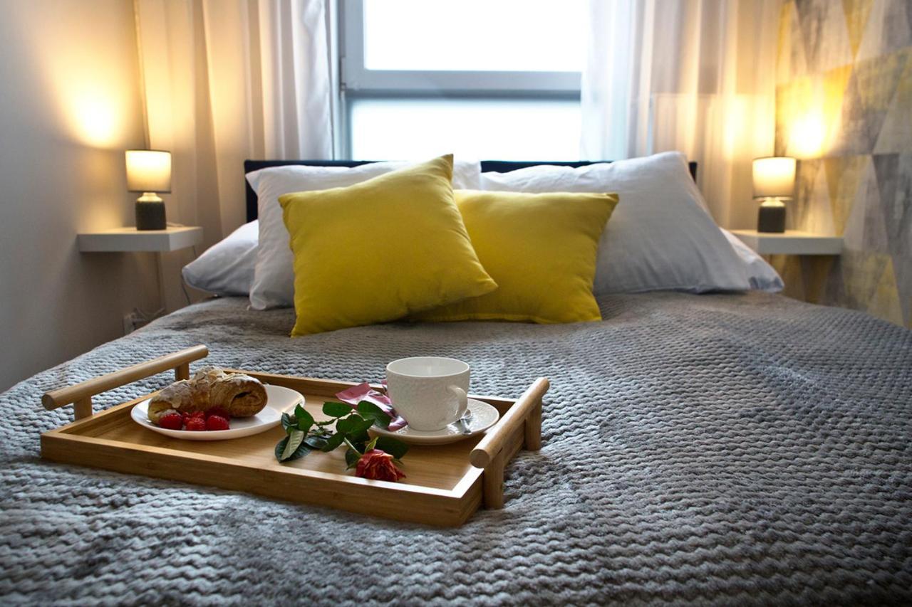 Komputerowa Serviced Apartments By P&O وارسو المظهر الخارجي الصورة