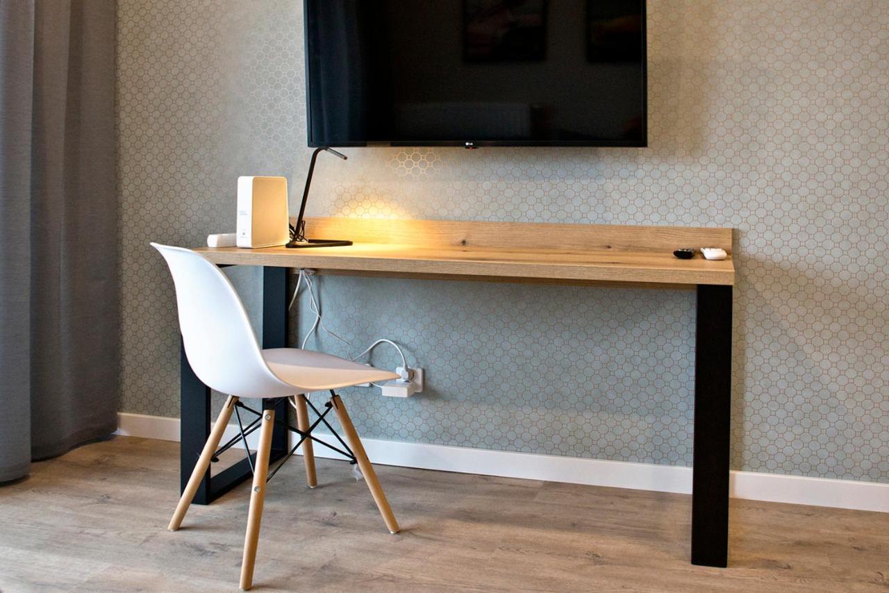 Komputerowa Serviced Apartments By P&O وارسو المظهر الخارجي الصورة