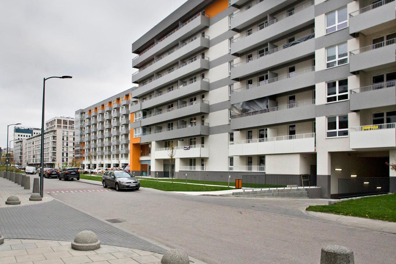 Komputerowa Serviced Apartments By P&O وارسو المظهر الخارجي الصورة